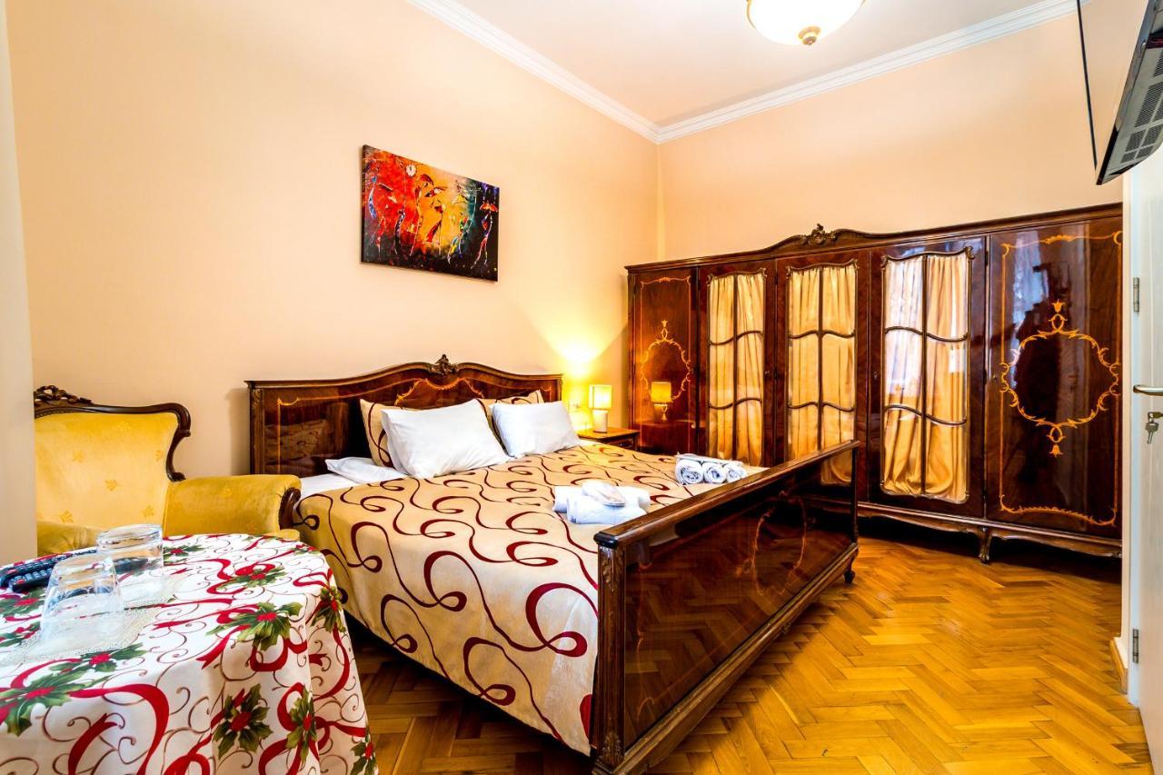 V Park Hotel Tbilisi Zewnętrze zdjęcie