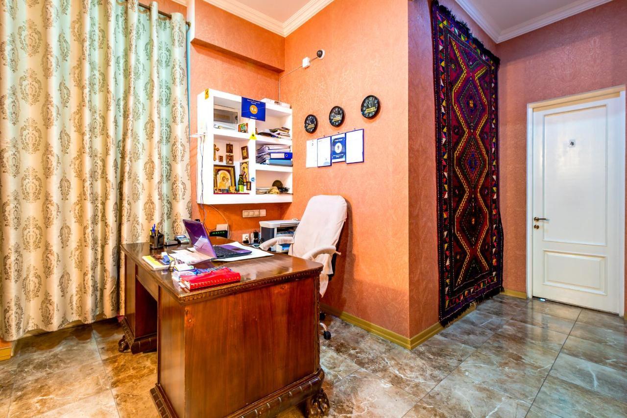 V Park Hotel Tbilisi Zewnętrze zdjęcie