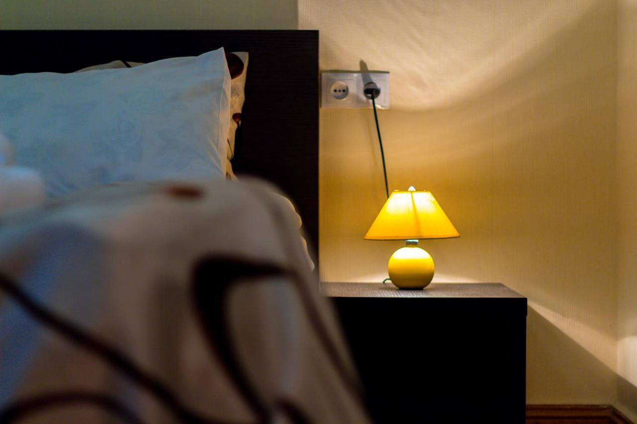 V Park Hotel Tbilisi Zewnętrze zdjęcie